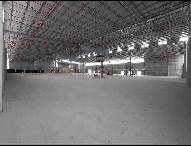 10,800M² WAREHOUSE TO LET IN RIVERFIELDS